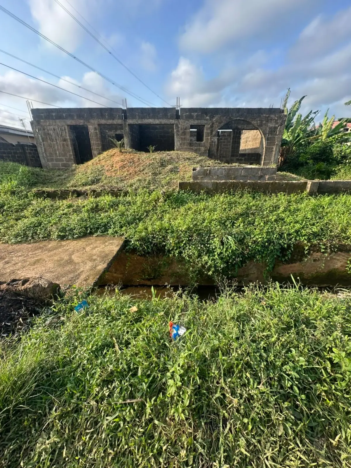 2 Nos of Uncompleted 3 Bedroom Flat on Decking Level at Ipaja Lagos, N50m - Image 5