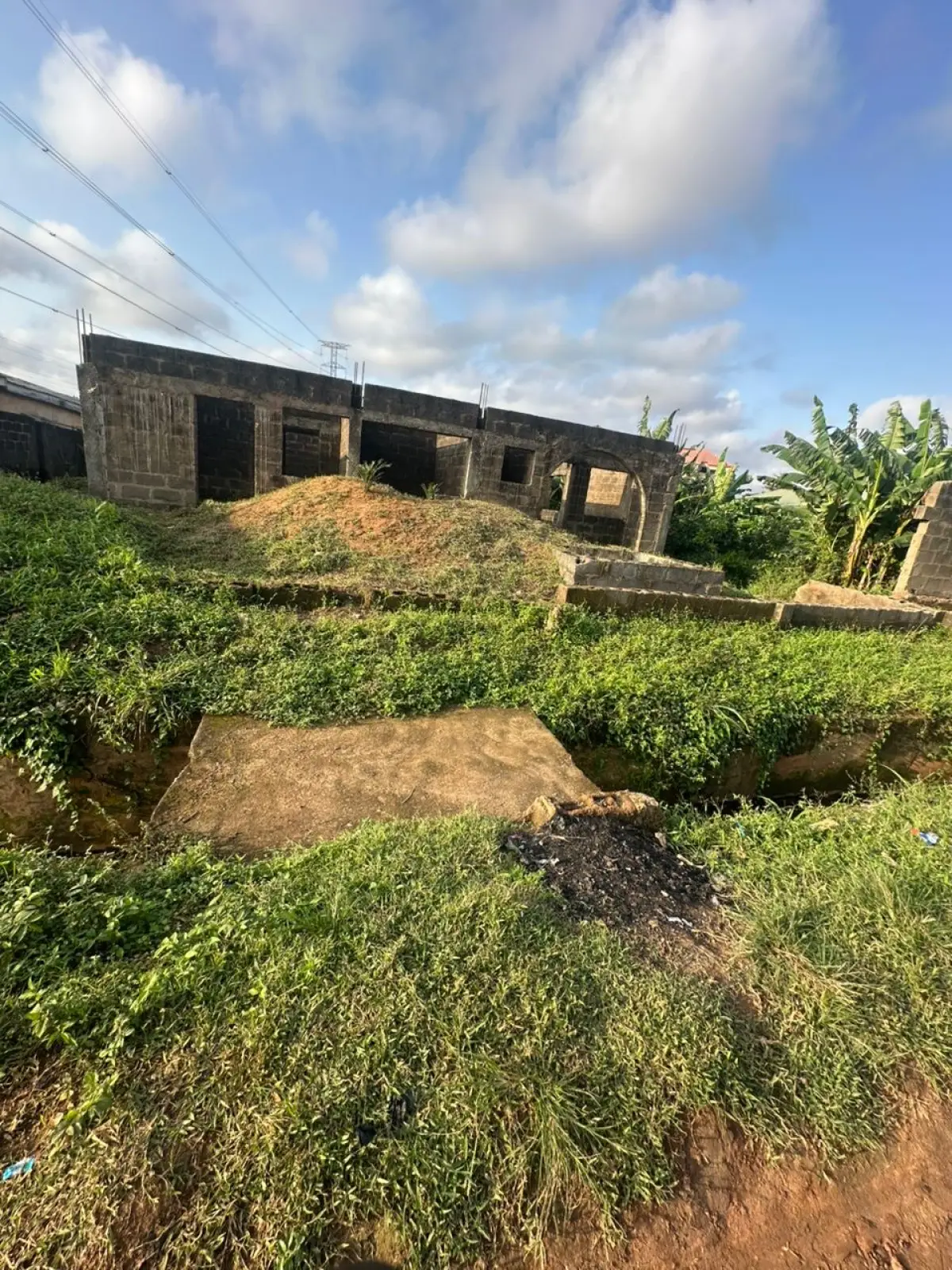 2 Nos of Uncompleted 3 Bedroom Flat on Decking Level at Ipaja Lagos, N50m - Image 8