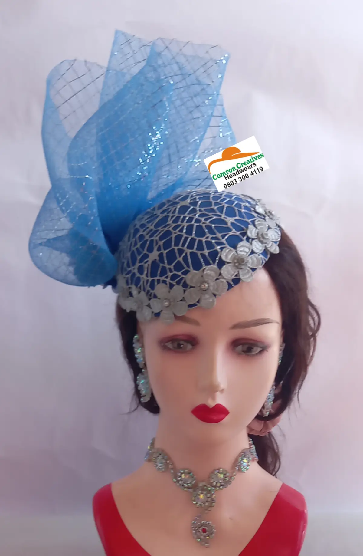 Fascinator - Image 1
