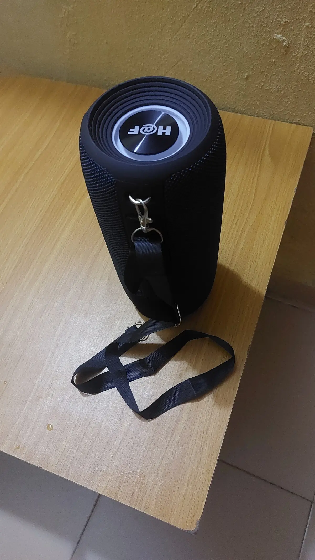 Brand New HF-F96 Wireless Bluetooth Speaker - Image 5