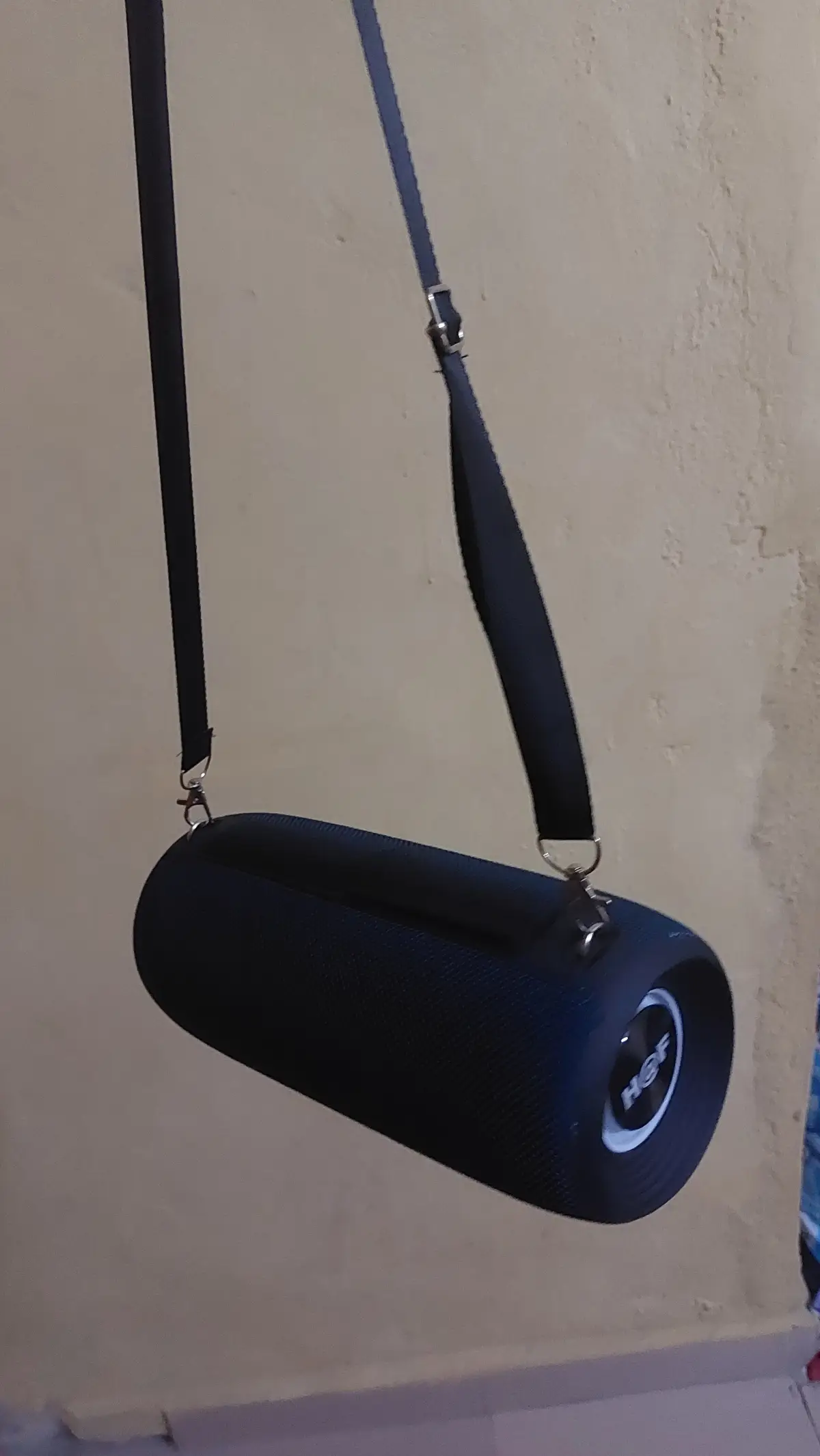 Brand New HF-F96 Wireless Bluetooth Speaker - Image 6