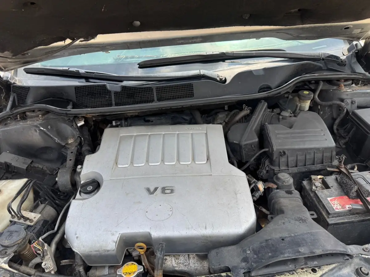 2010 Toyota venza Awoof deal - Image 14