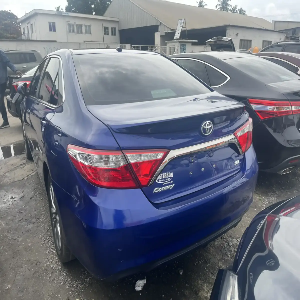 Foreign Used 2017 Toyota camry - Image 7