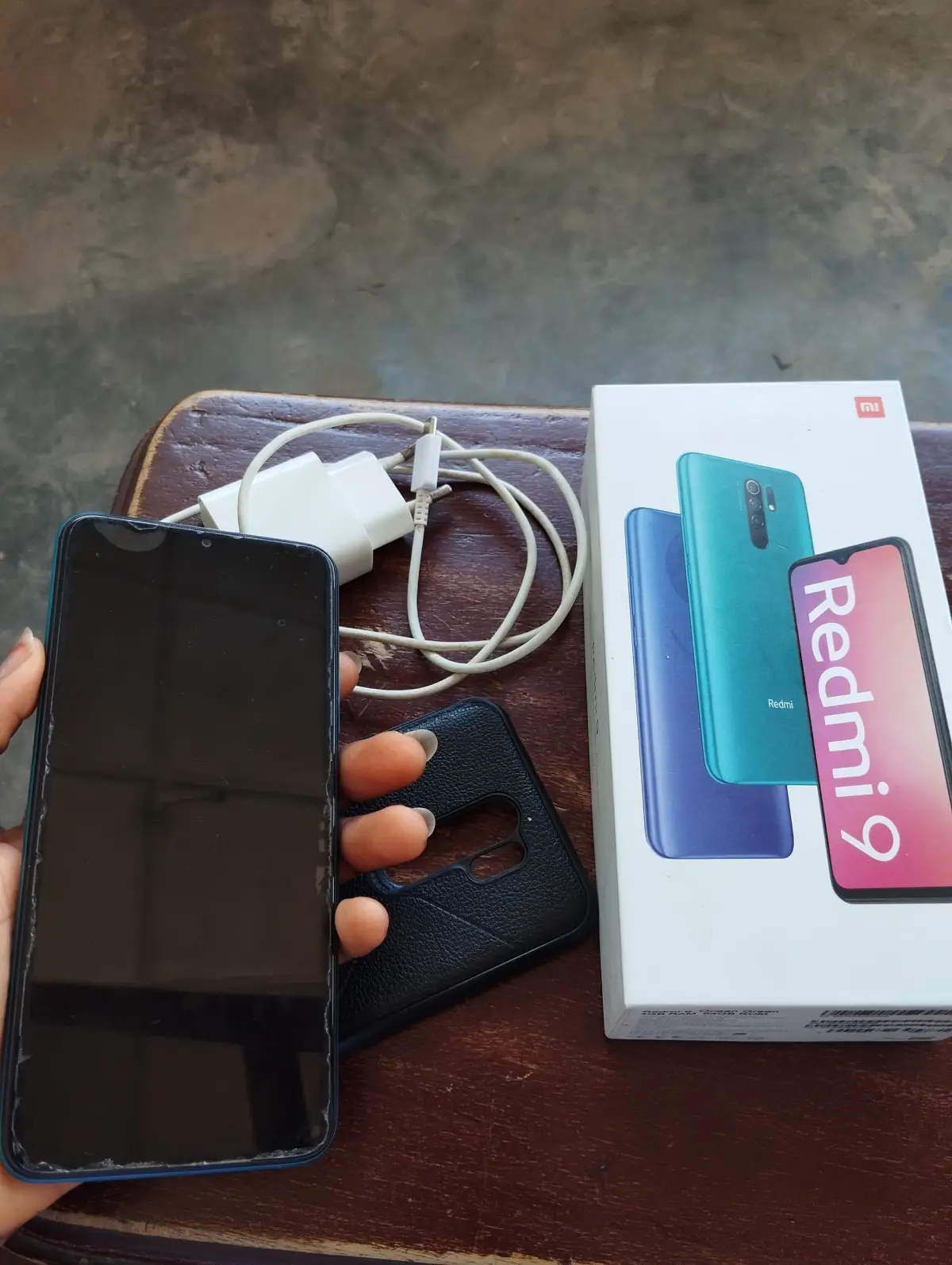 A neatly used Redmi 9 - Image 3