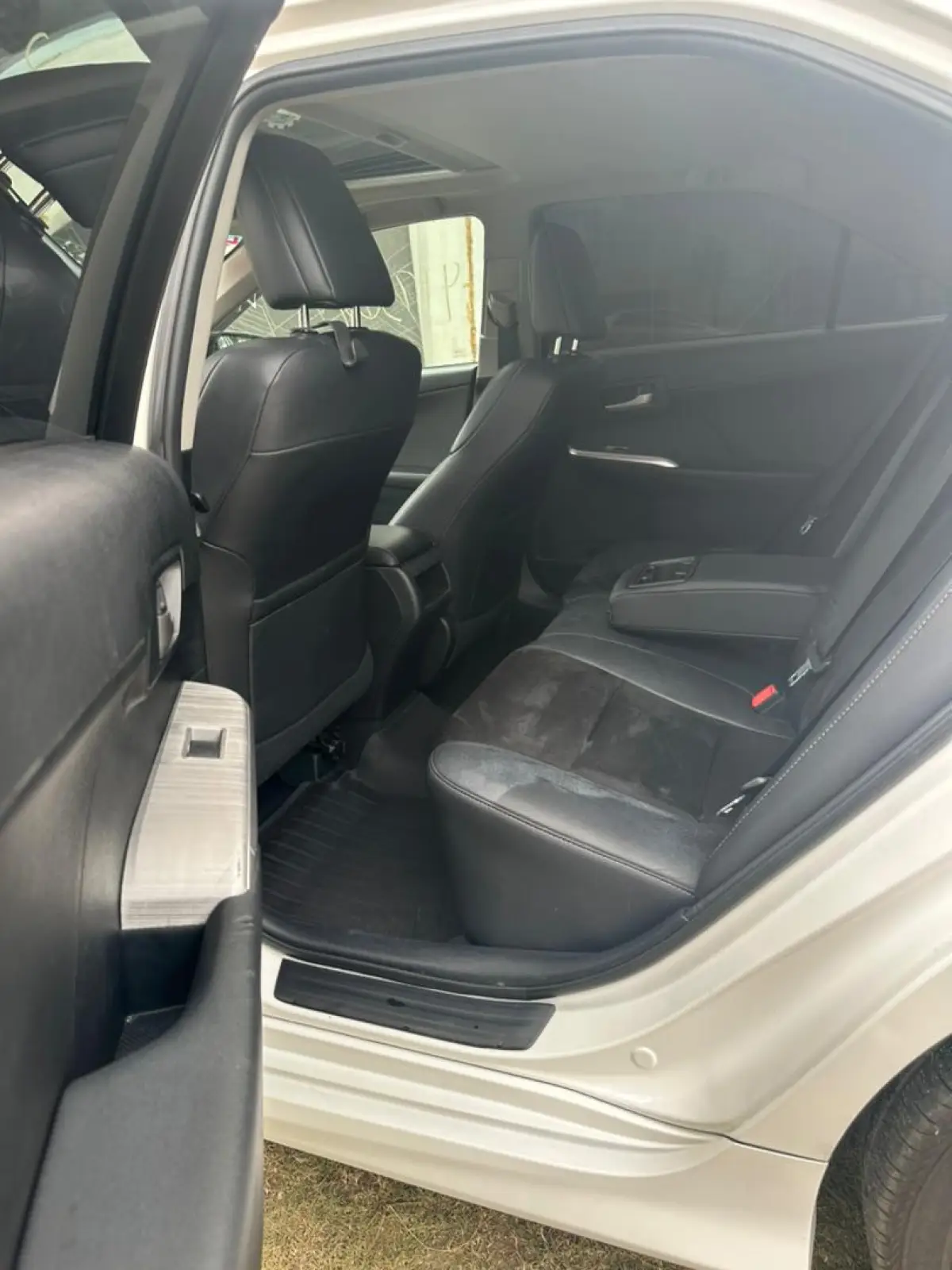 Toyota Camry - Image 4