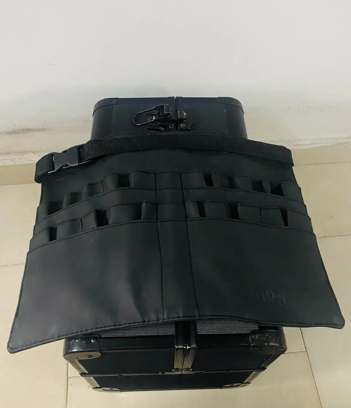 Fairly Used Professional Makeup Box with Leather Brush Bag - Image 2