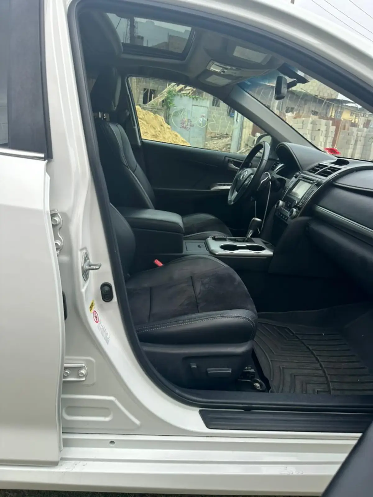 Toyota Camry - Image 5