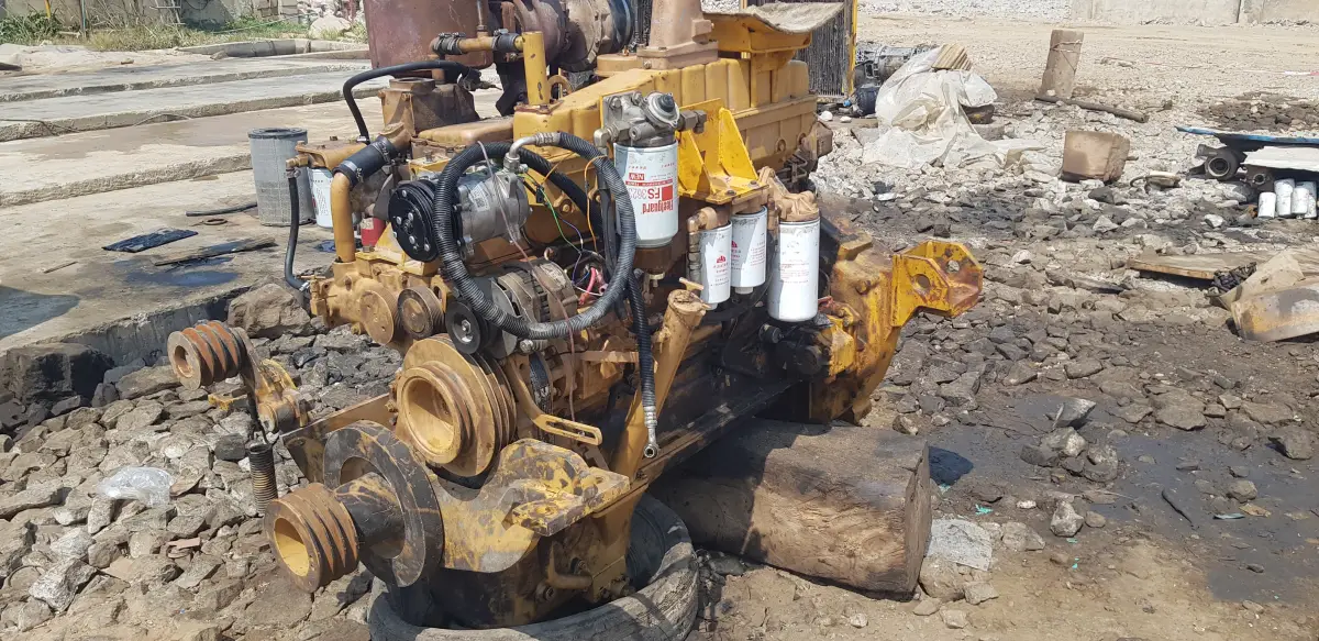 Caterpillar Mechanic - Engineering Services (With Computer Diagnostics) - Image 19