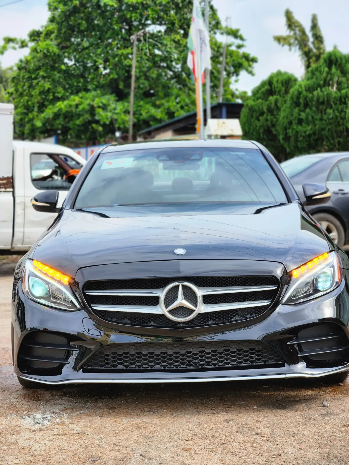 Mercedes Benz C400 AMG New Entry - Image 5