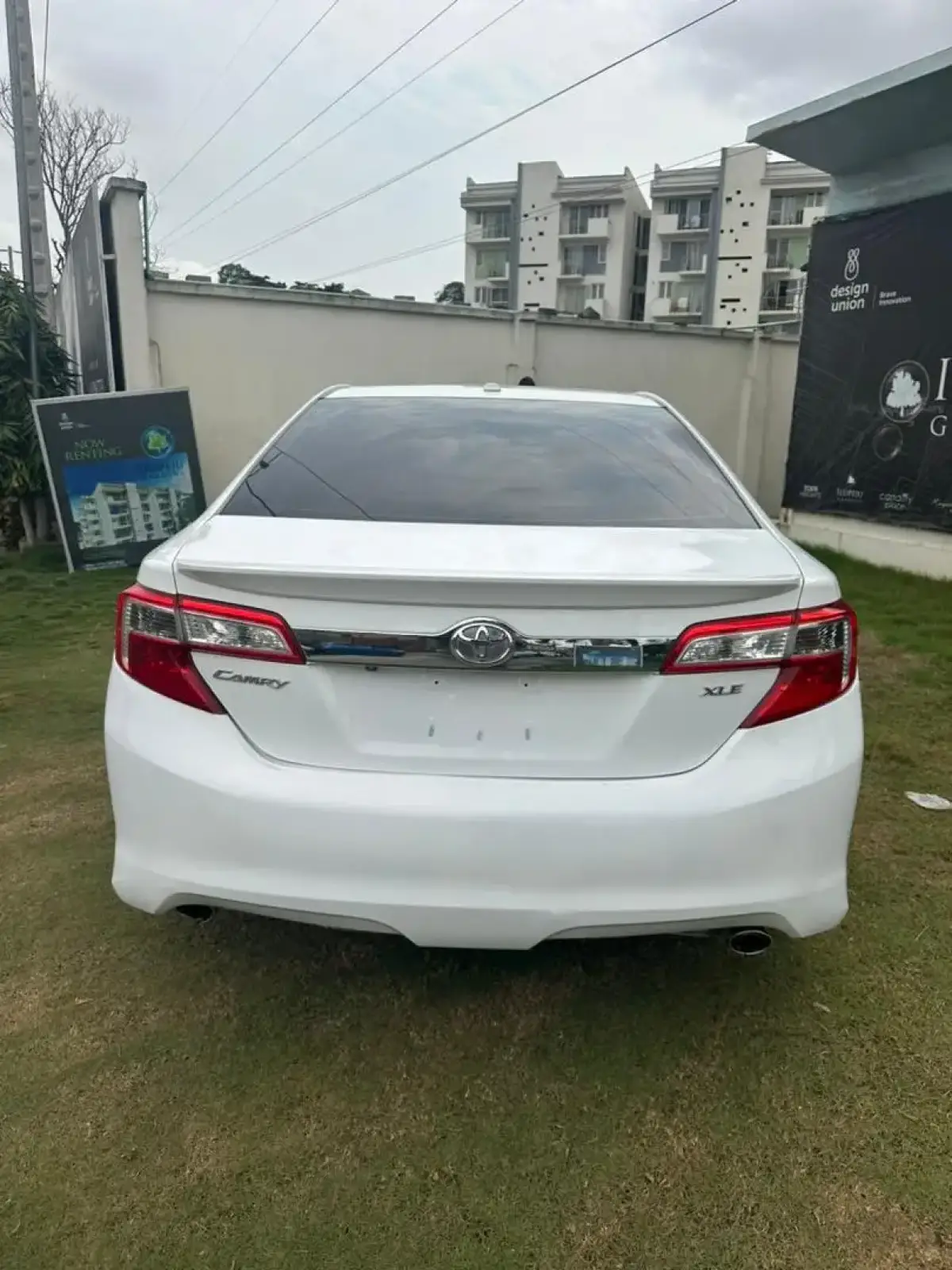 Toyota Camry - Image 6