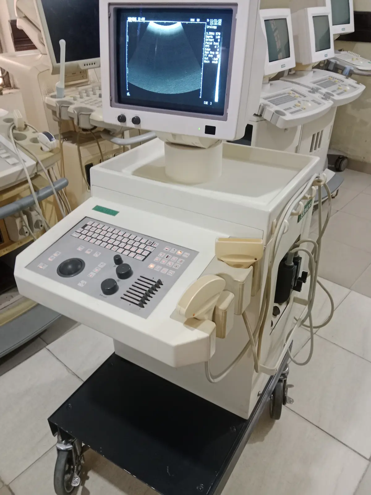 Siemens Sonoline SI - 400 Diagnostic Ultrasound Machine - Image 1