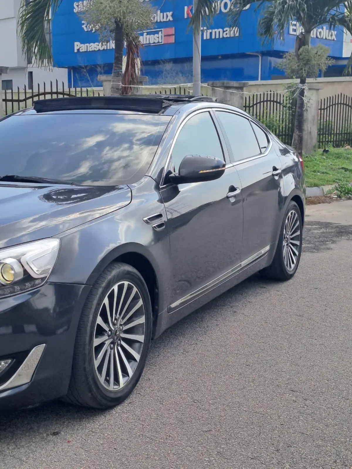 Kia K7 2013 New Entry - Image 5