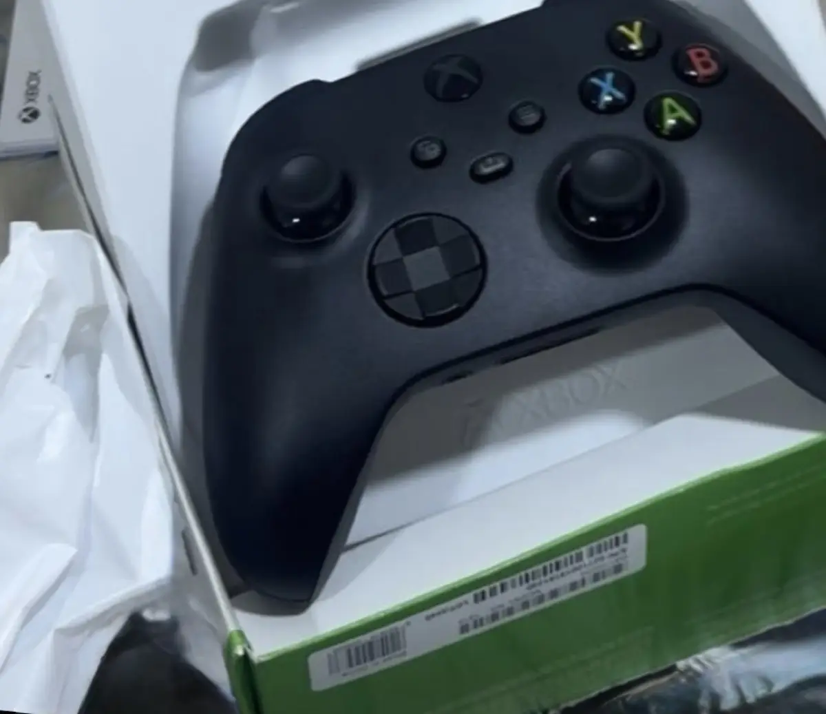 Wireless Xbox controller - Image 2