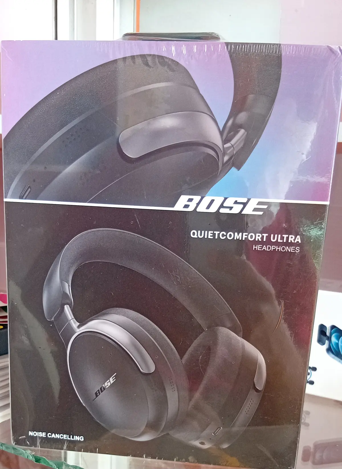 BOSE Quietcomfort Ultra Headphone - Image 1