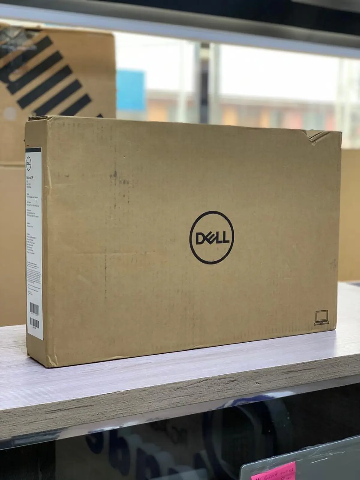 Brand New Dell Vostro 15 7000 7500 Laptop - Image 2