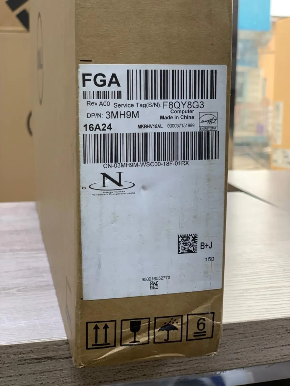 Brand New Dell Vostro 15 7000 7500 Laptop - Image 5