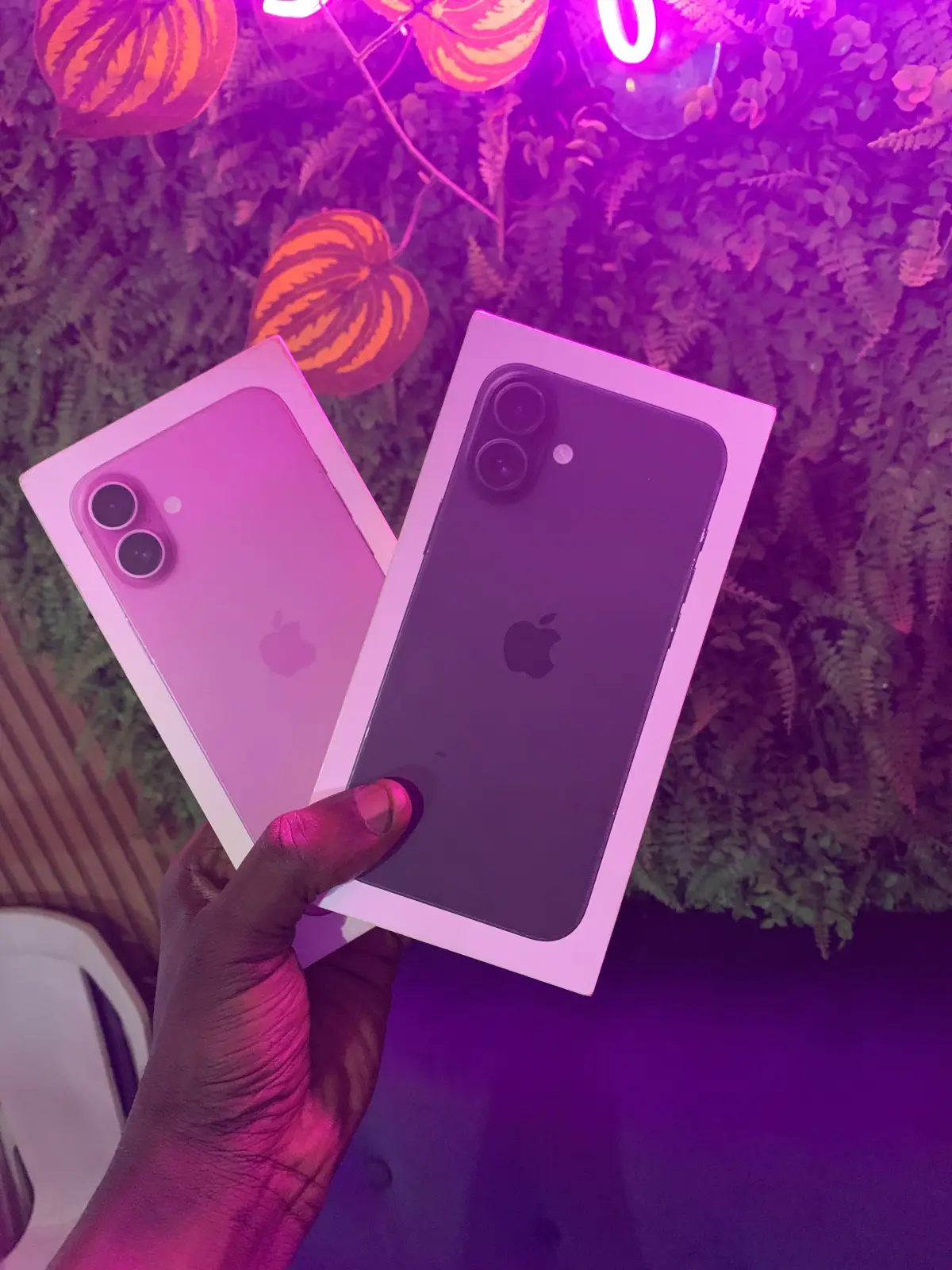 BRANDNEW IPHONE 16PLUS ESIM 256GB - Image 1