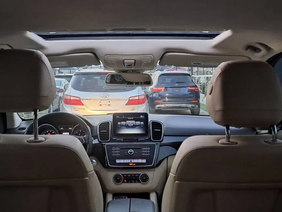 2017 GLE 350 4Matic - Image 5