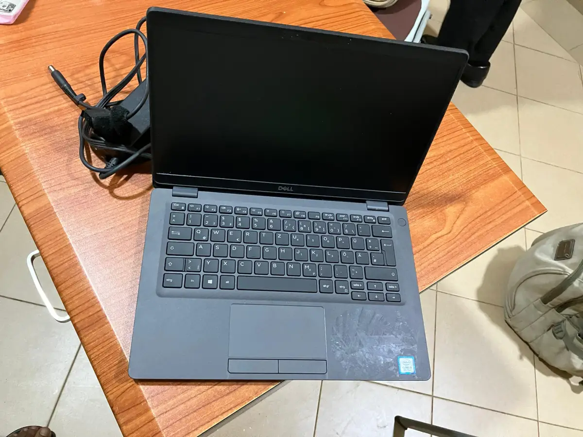 Dell latitude 5300, Intel core i5, 8th Gen. - Image 1