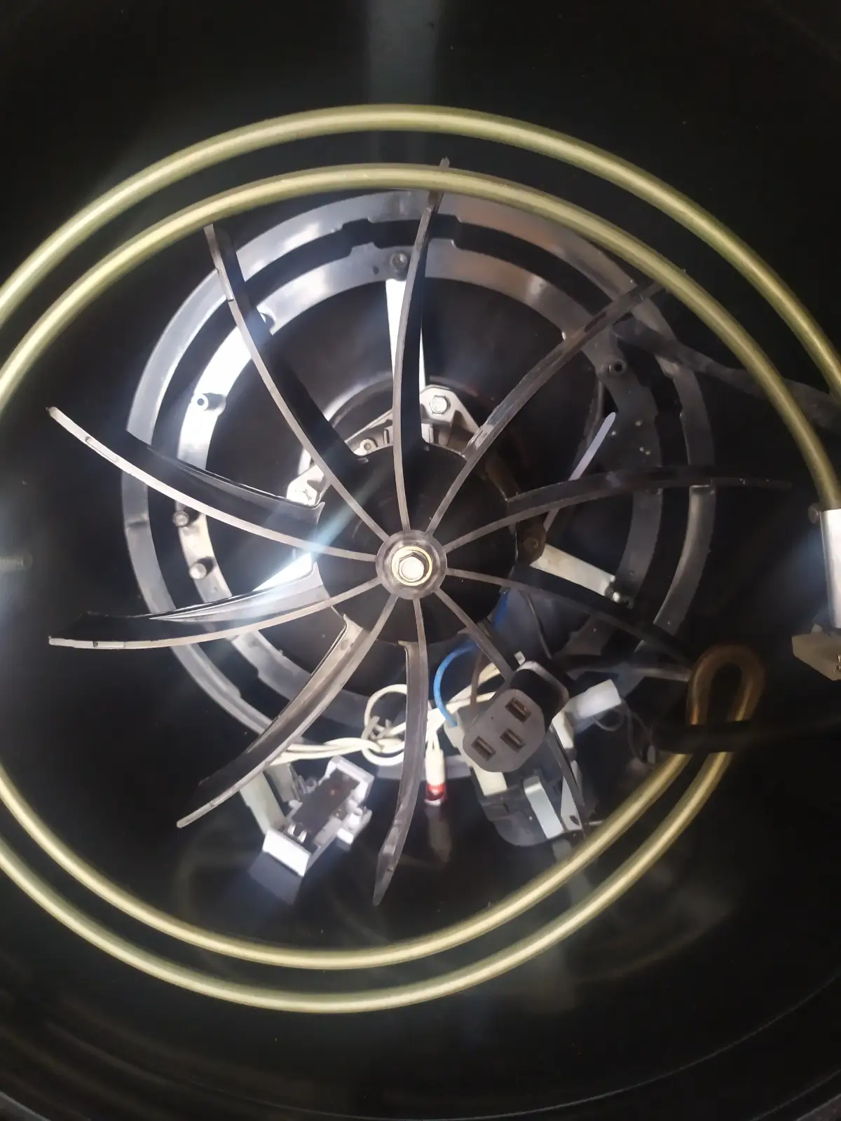 Brand New Posh Wall Arm Dryer - Image 5