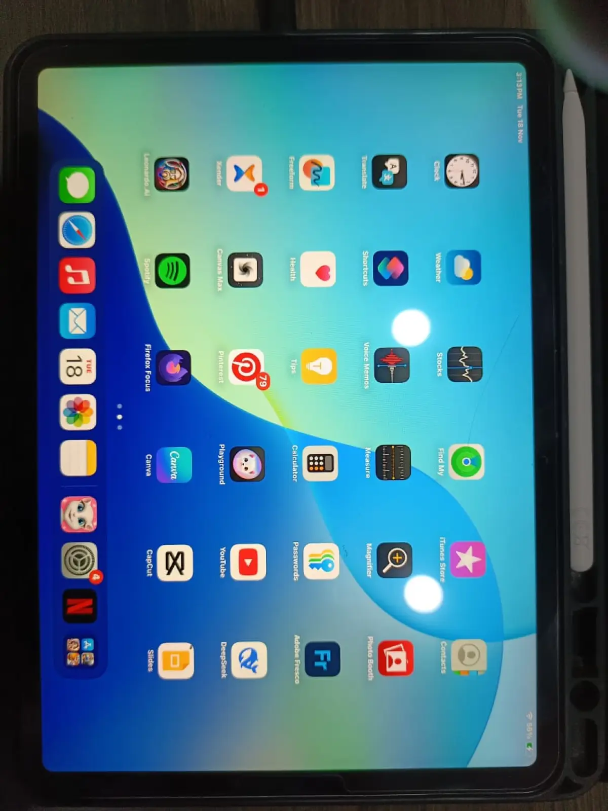 Apple iPad Pro 11 inches, 3rd Generation - Image 2