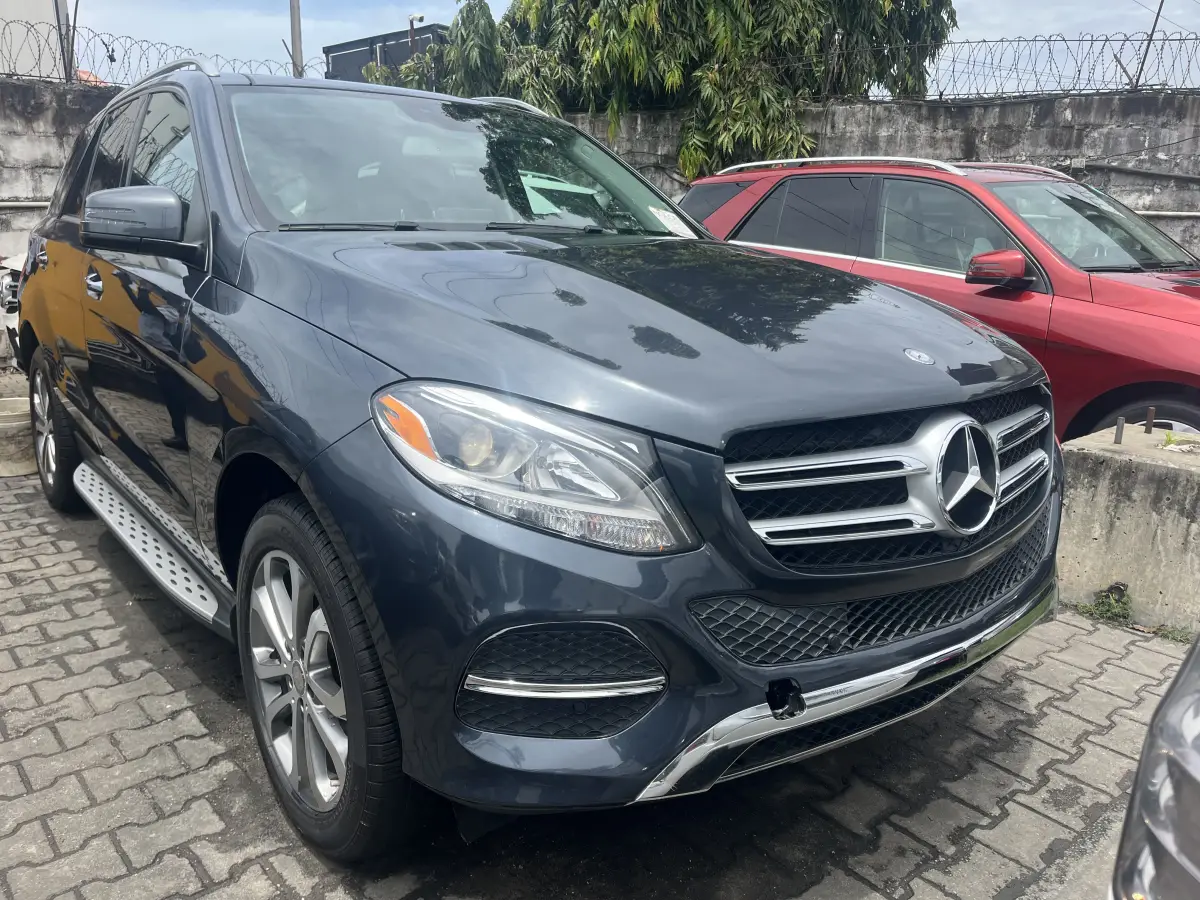 Foreign Used 2017 Mercedes Benz Gle350 - Image 3