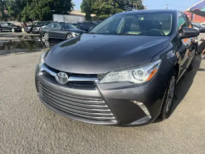 Foreign Used 2016 Toyota camry