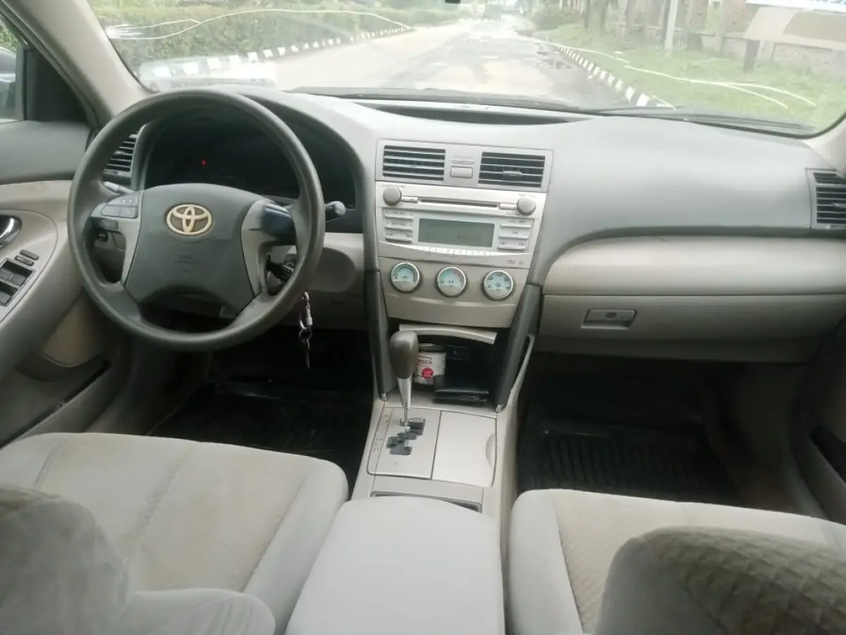 2008 Toyota Camry Tokunbo - Image 2