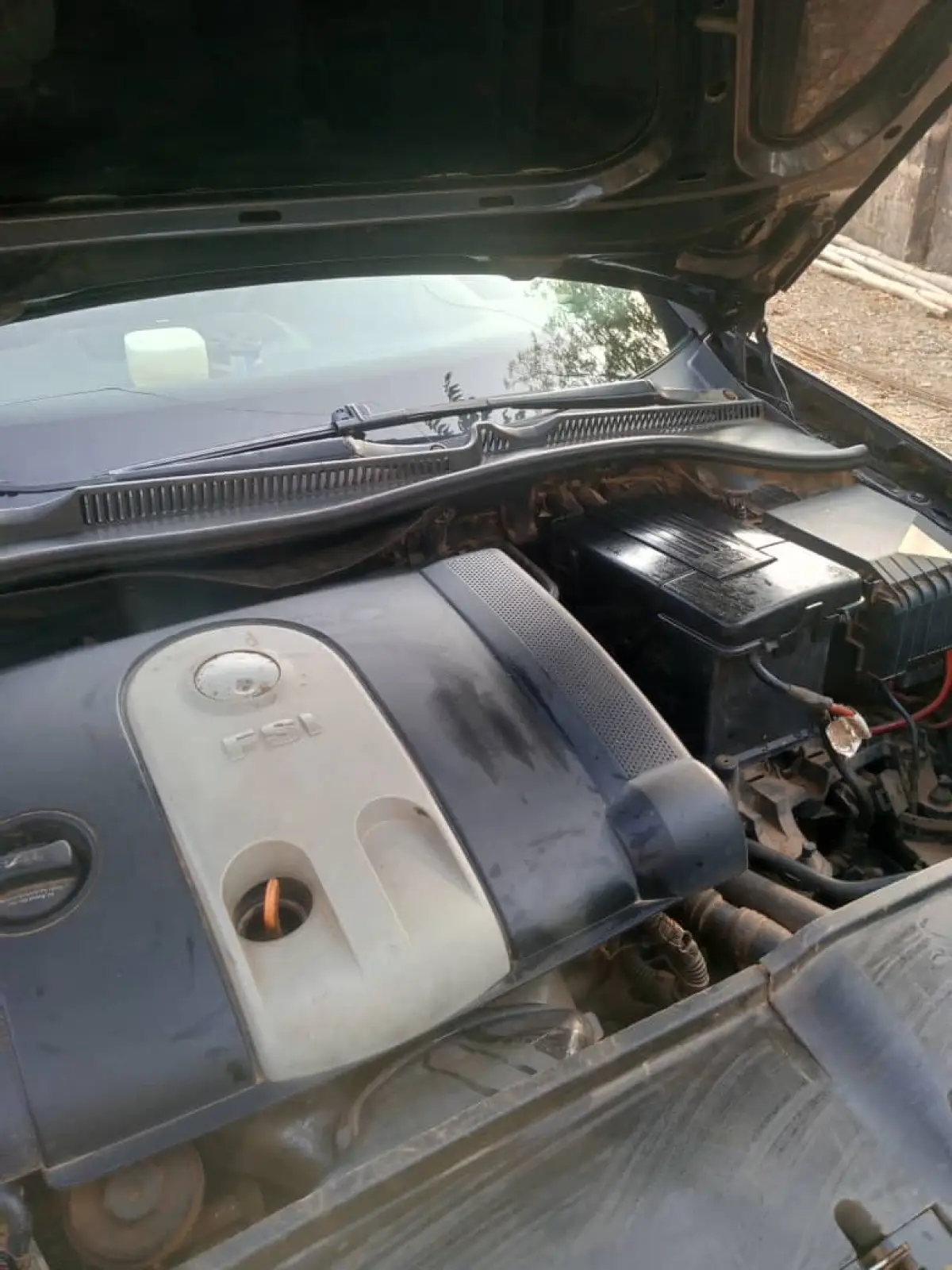 Volkswagen Golf 5 FSI 1.6 FOR SALE - Image 9