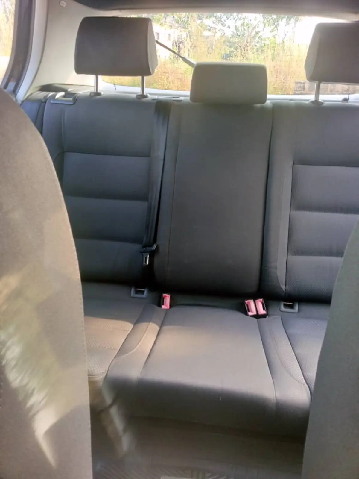 Volkswagen Golf 5 FSI 1.6 FOR SALE - Image 11