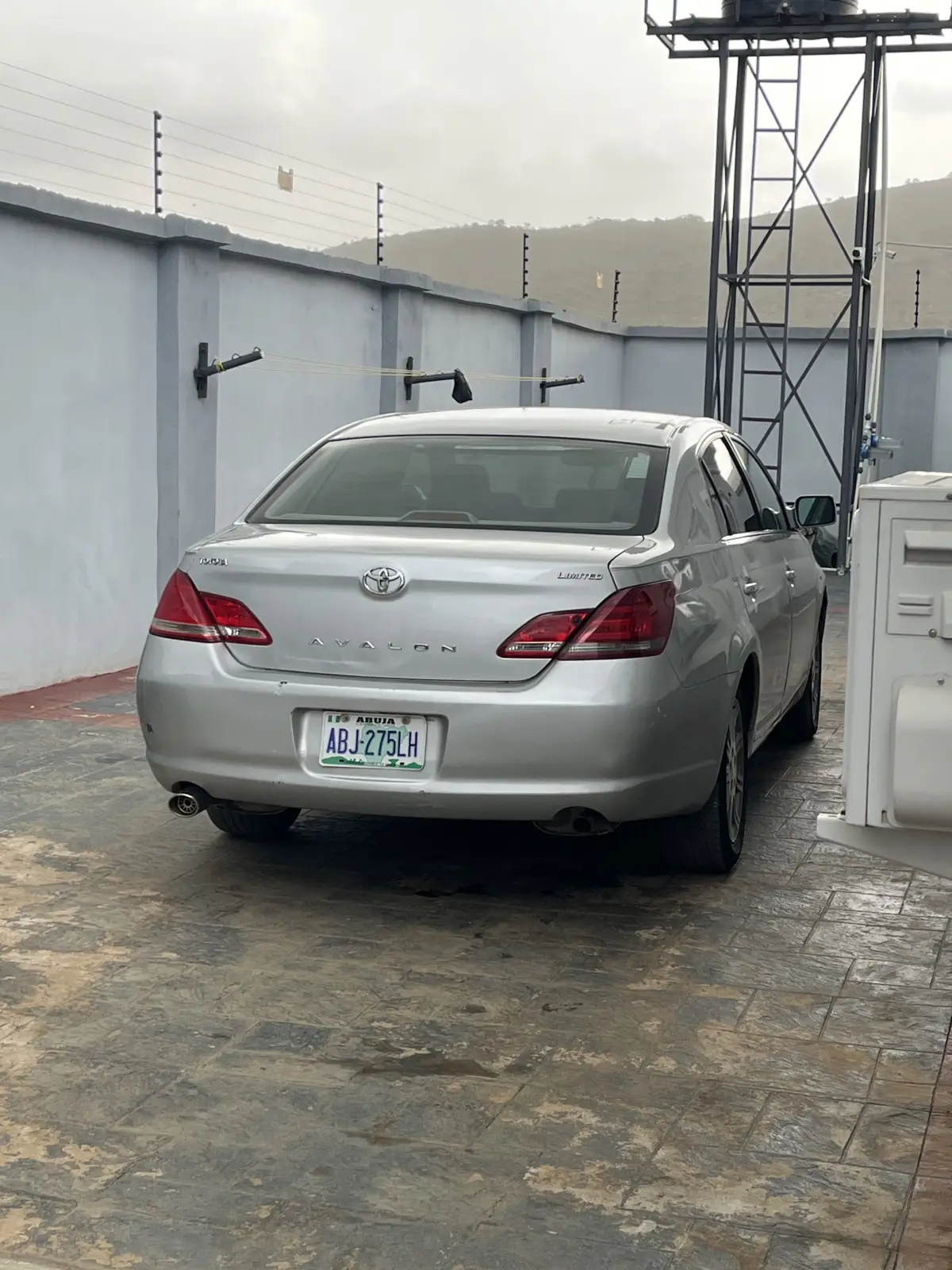 Toyota Avalon 2006 - Image 1
