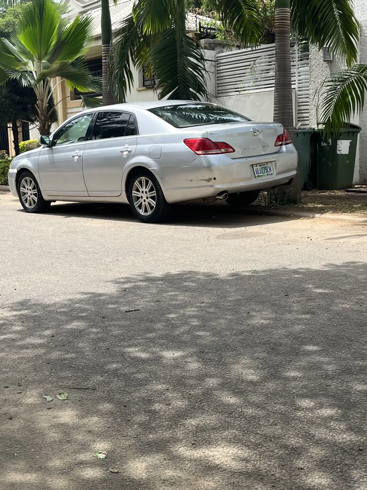 Toyota Avalon 2006 - Image 2