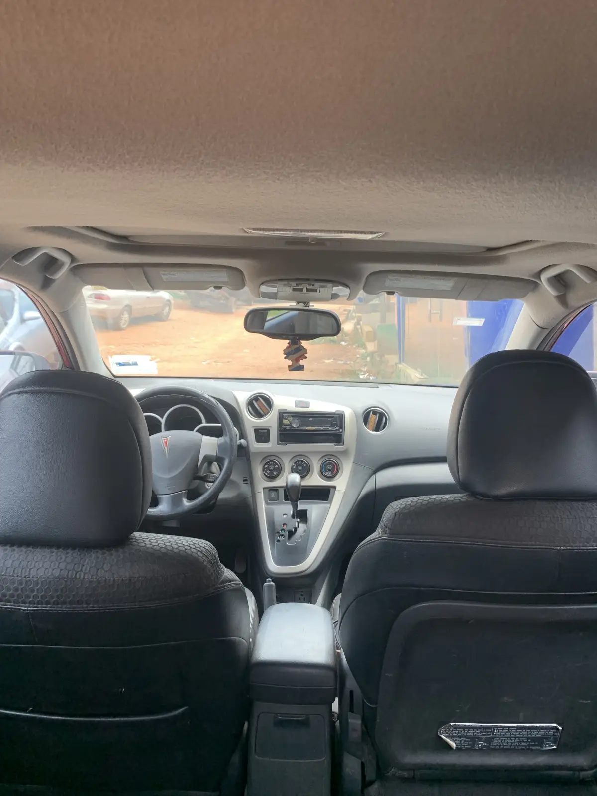 Pontiac vibe 09 - Image 5