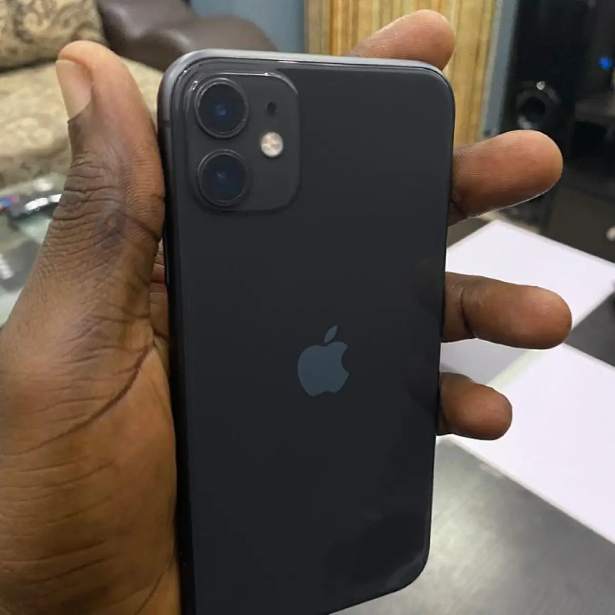 iPhone 11 promax 128gb - Image 2