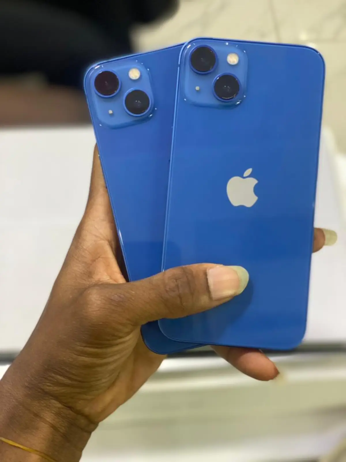 iphone 13 128GB - Image 2