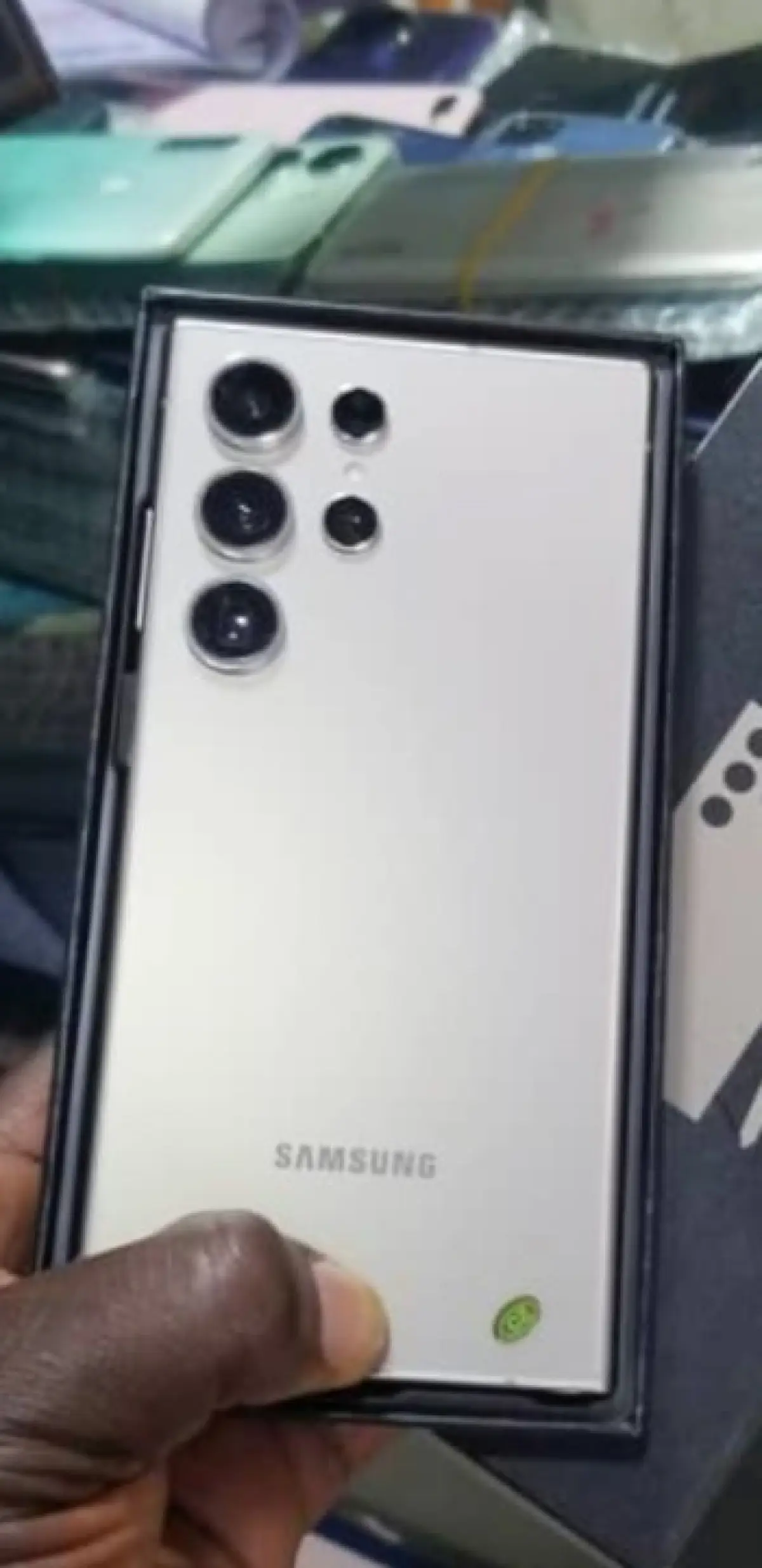 SAMSUNG S25 ULTRA - Image 2