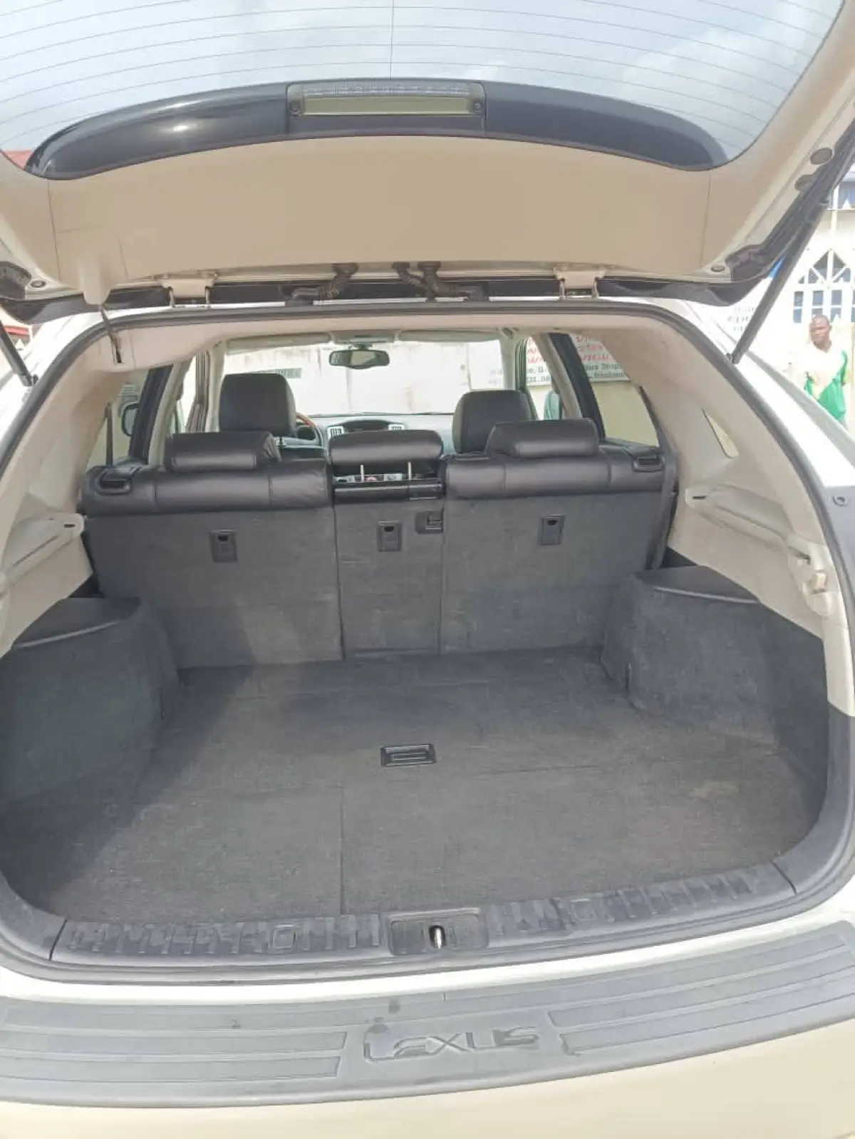 Lexus Rx33 for sale - Image 3