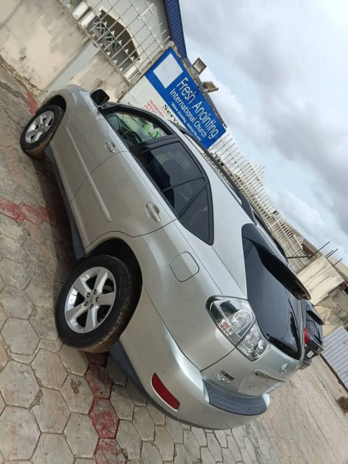 Lexus Rx33 for sale - Image 7