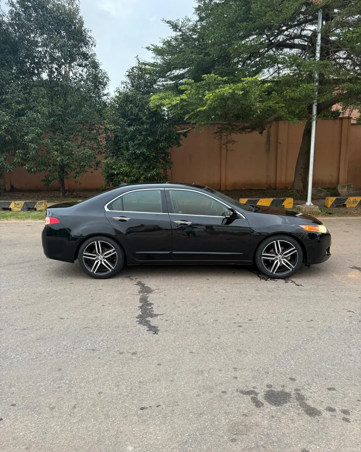 Acura TSX – Clean, Smooth & Reliable - Image 4