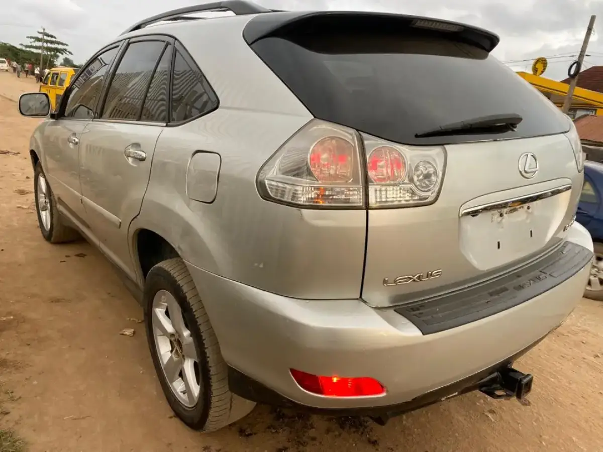 Lexus rx350 - Image 6