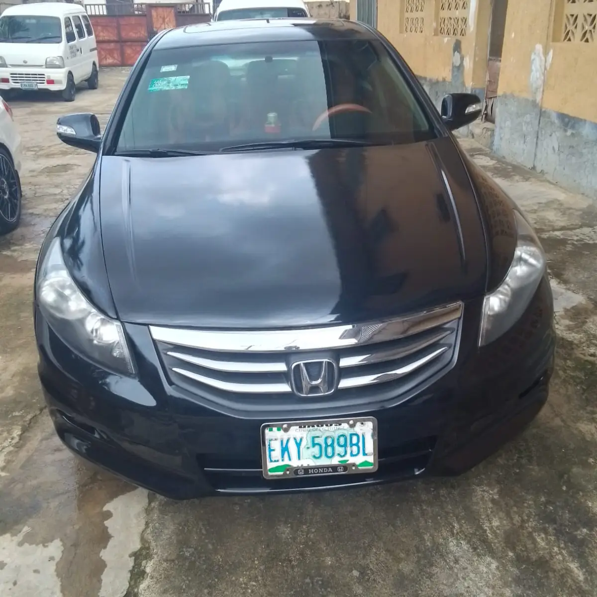 Neatly used Honda Accord for sale - Image 1