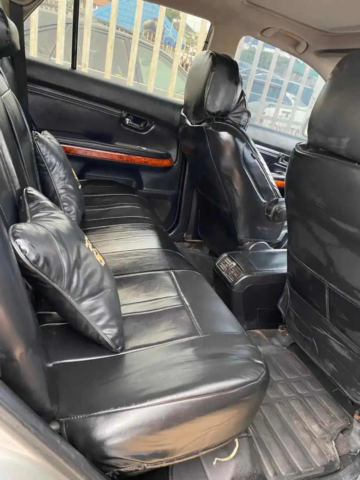 Lexus rx350 - Image 7