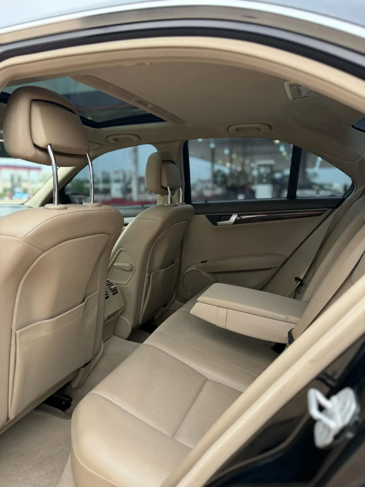 Grade A Mercedes-Benz C300 – Buy & Drive - Image 11