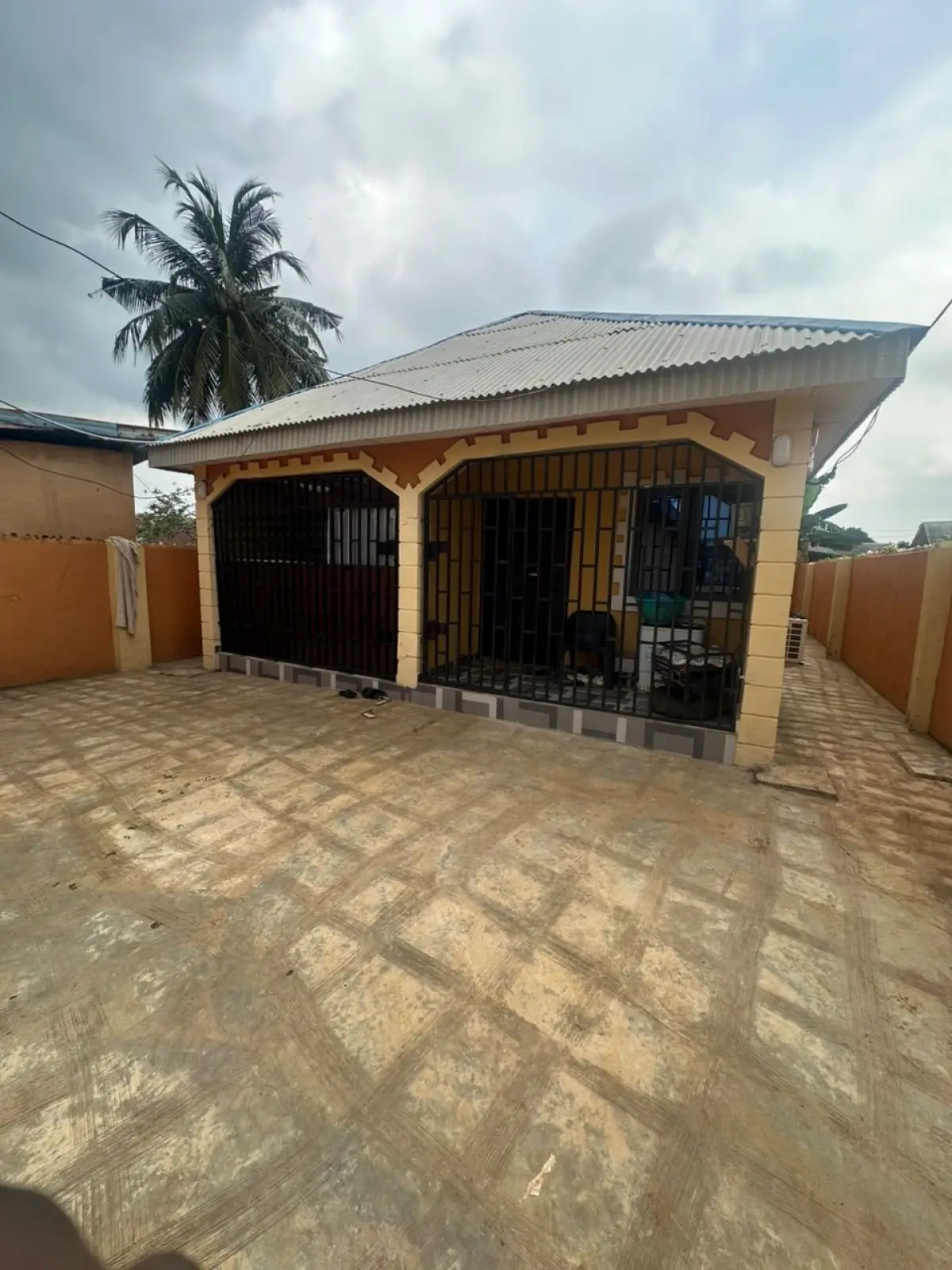 AWOOF SALES 2 units of Mini Flat with A Shop at Ayobo Lagos N25million - Image 1
