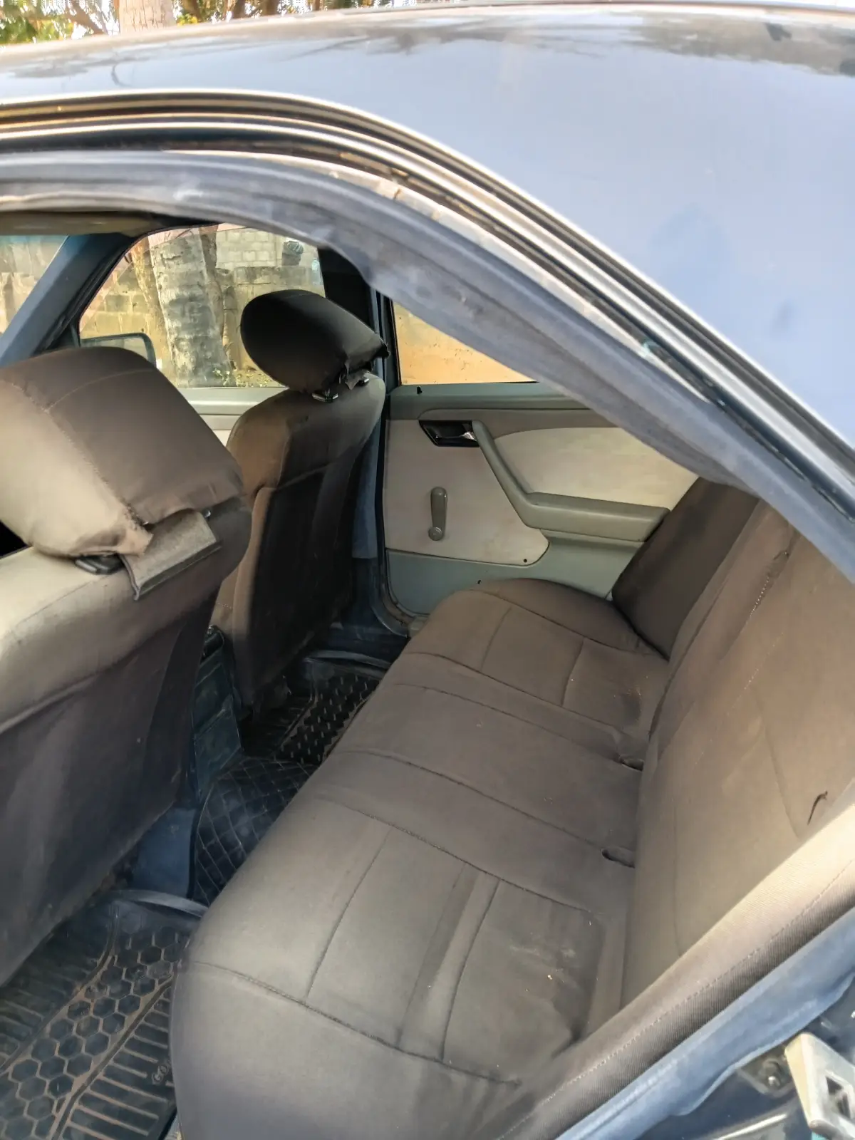 Mercedes Benz - Image 5