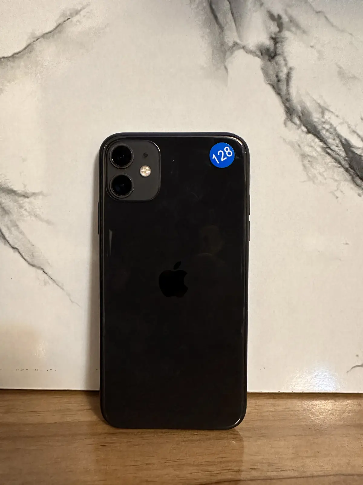 iPhone 11 128GB - Image 2