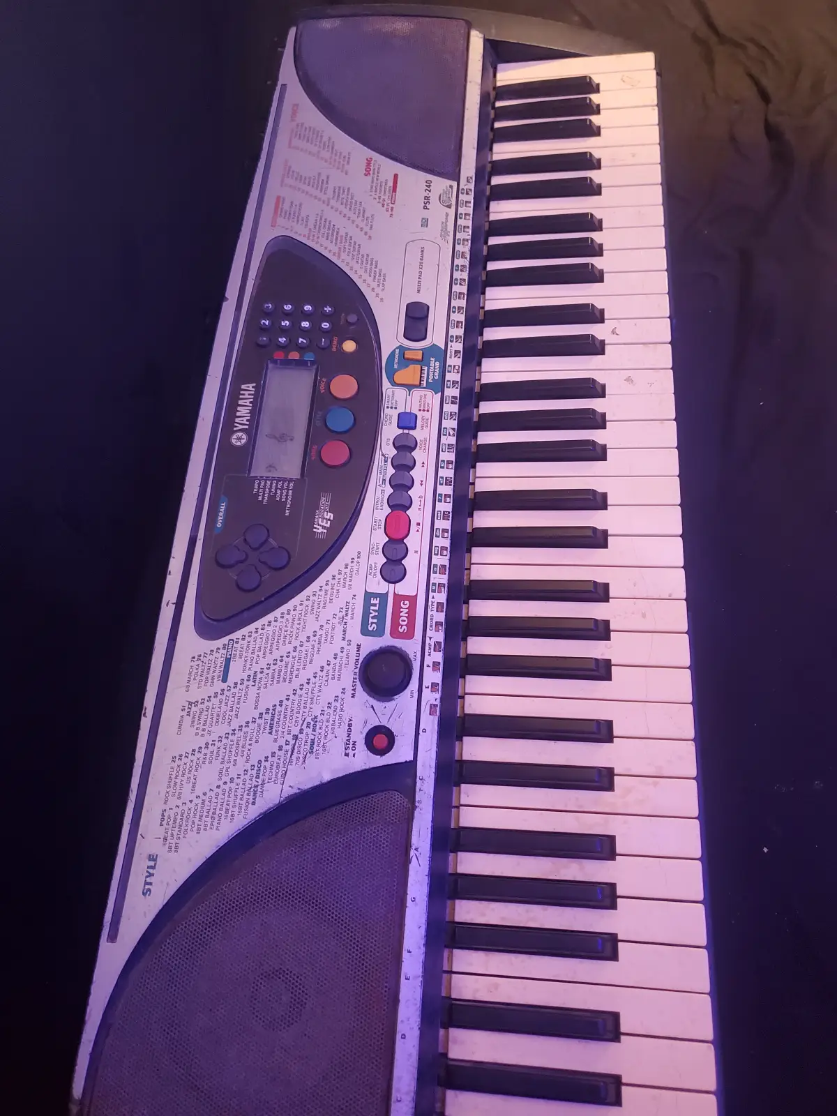 Yamaha Psr 240 - Image 1