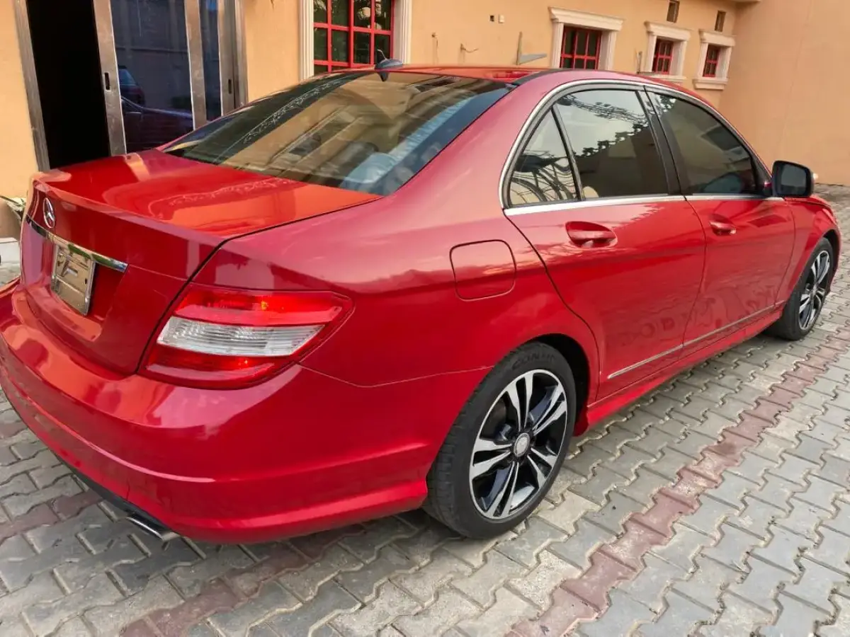 Mercedes Benz - Image 6