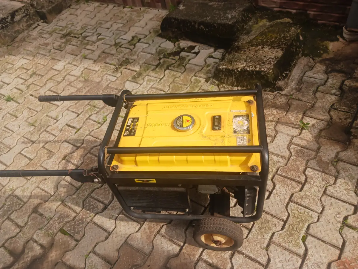 Elepaq generator 4. 5kVA - Image 4