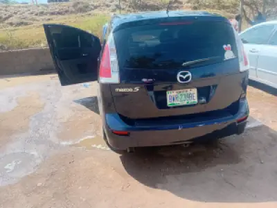 Mazda 5